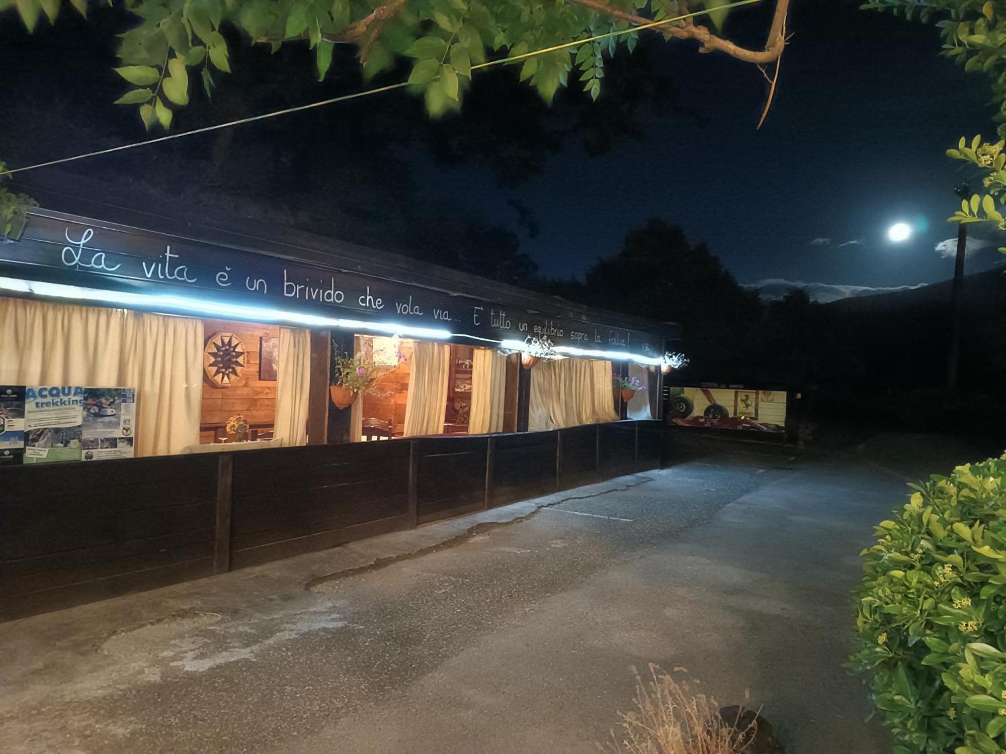 Mille E Una Notte San Severino Lucano Bagian luar foto